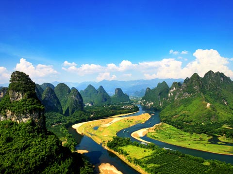 The Winding Li River 